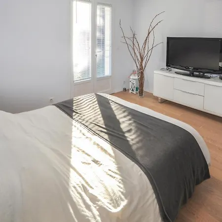 Holiday home 3 Bedroom Lovely In *
